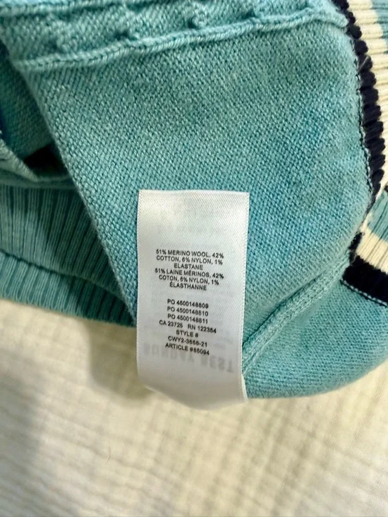 Aritzia Sunday Best Blue Cable Knit V-Neck Sweater Vest - Picture 4 of 4